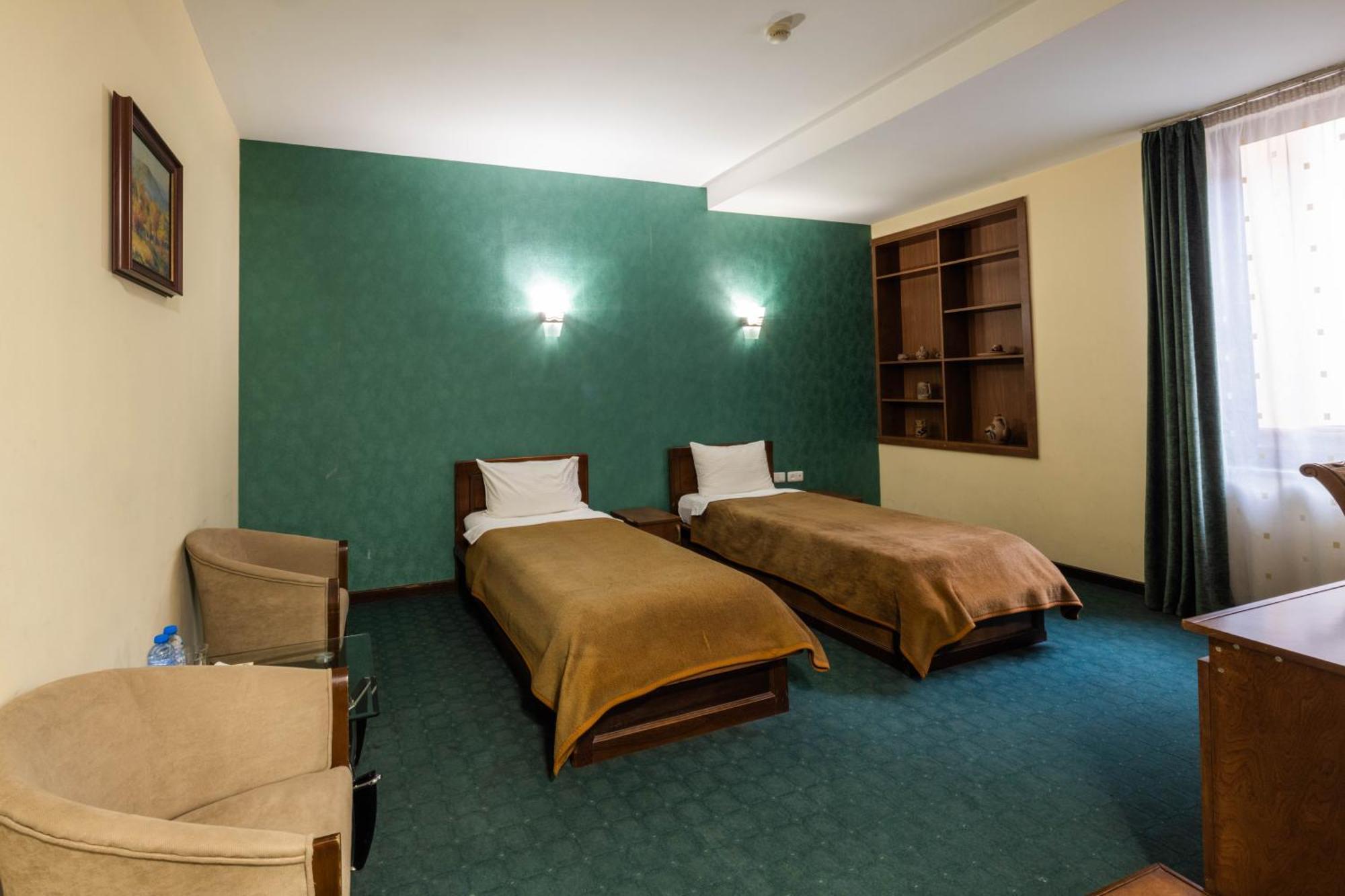 Ararat Hotel Erevan Exterior foto