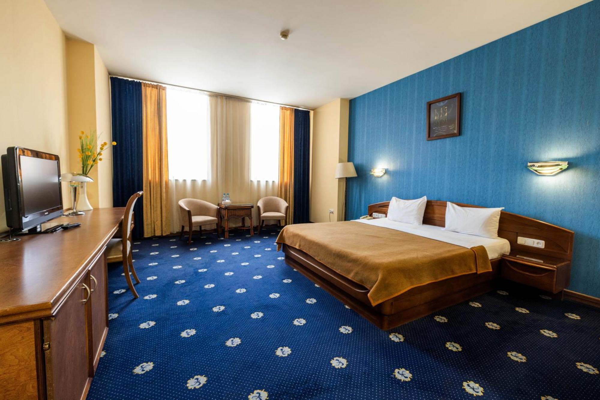 Ararat Hotel Erevan Exterior foto