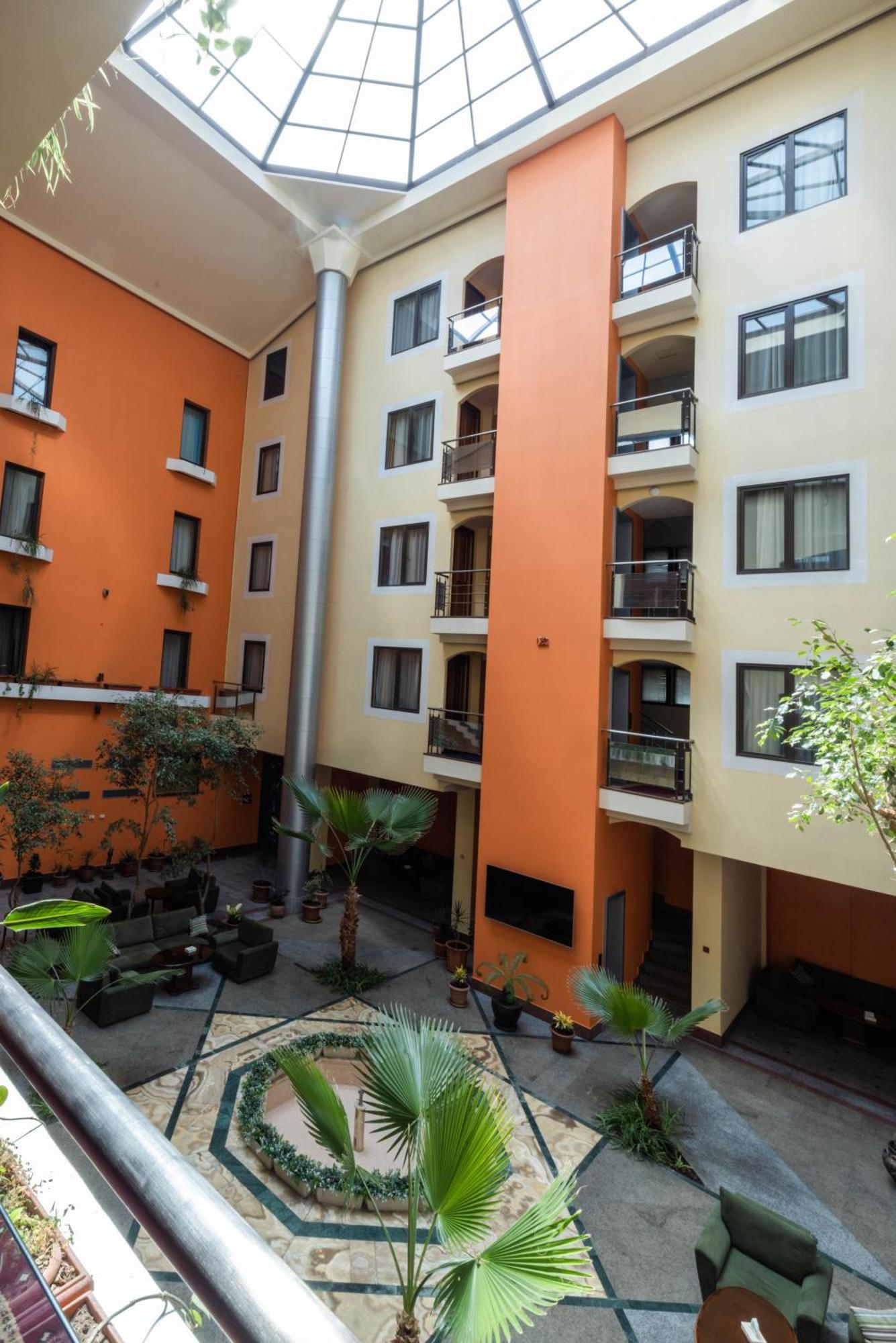 Ararat Hotel Erevan Exterior foto