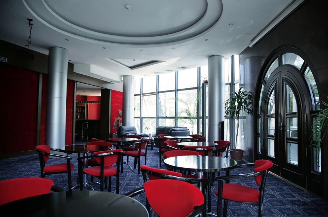 Ararat Hotel Erevan Exterior foto